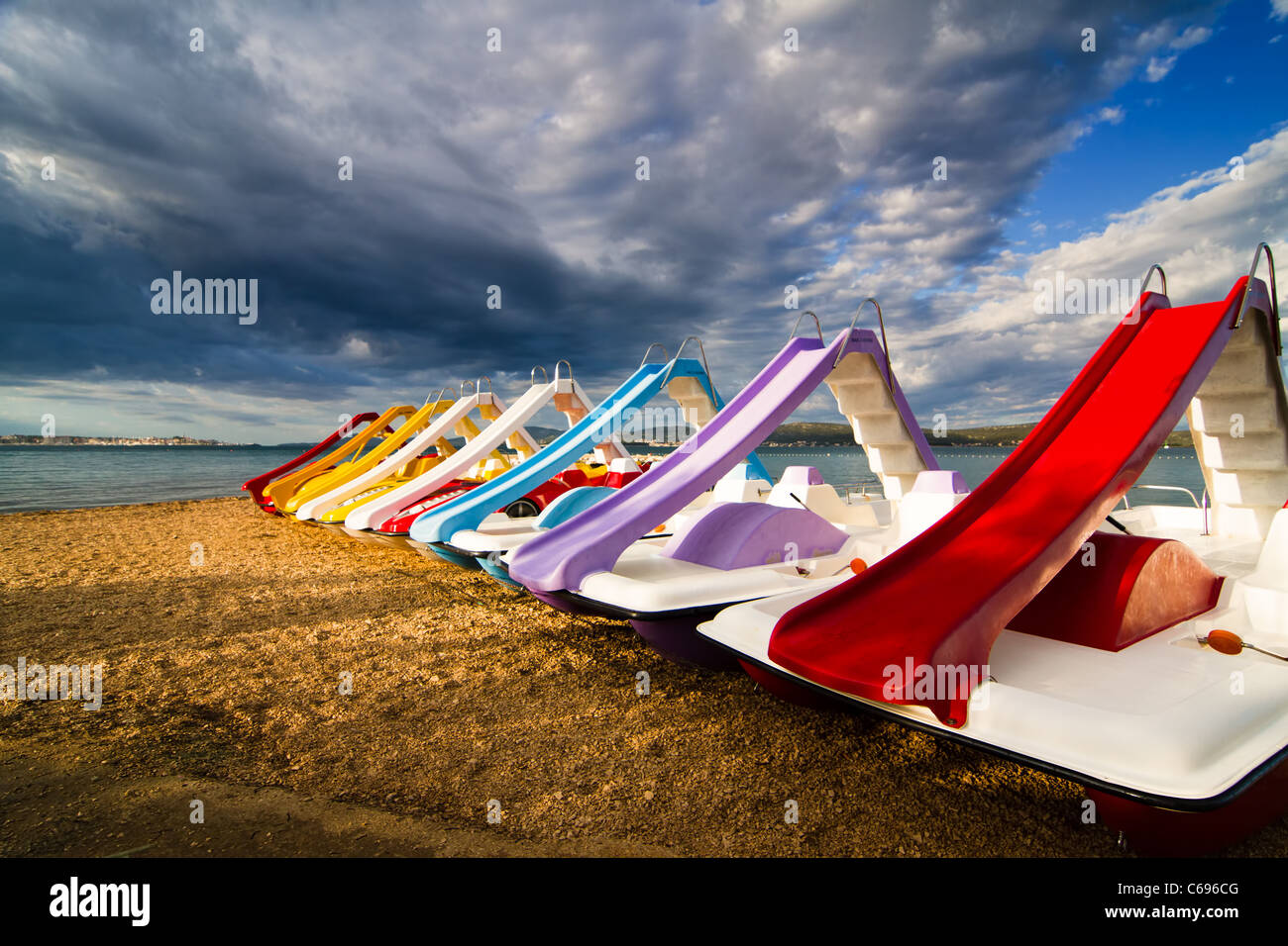 Le pédalo sur la plage Banque D'Images