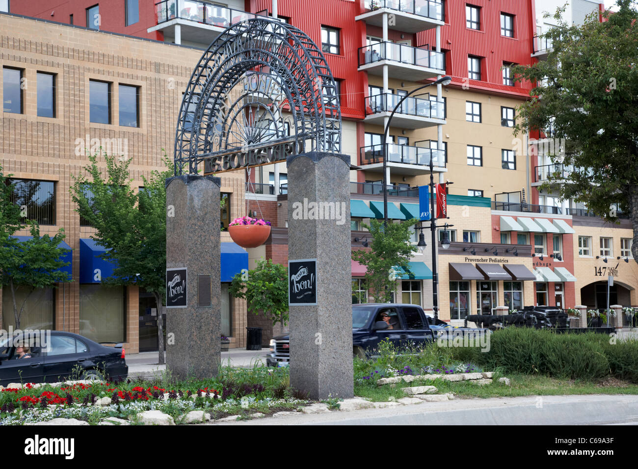 Entrée de saint Boniface Avenue dans le quartier français Winnipeg Manitoba Canada Banque D'Images