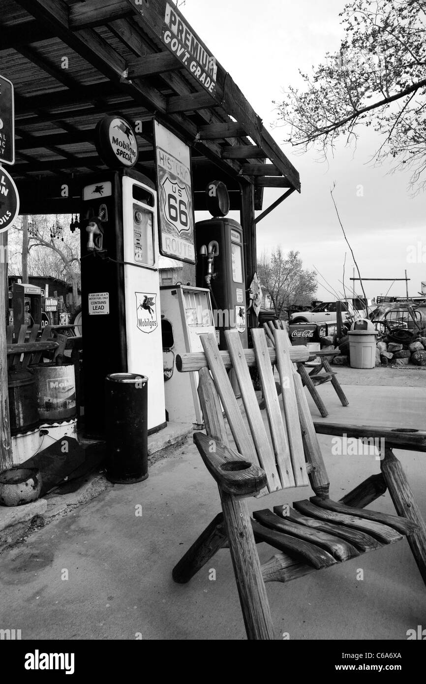Vieille station d'essence/museum de micocoulier, sur la route 66. Endroit magnifique, l'impression de voyager dans le temps ! Banque D'Images