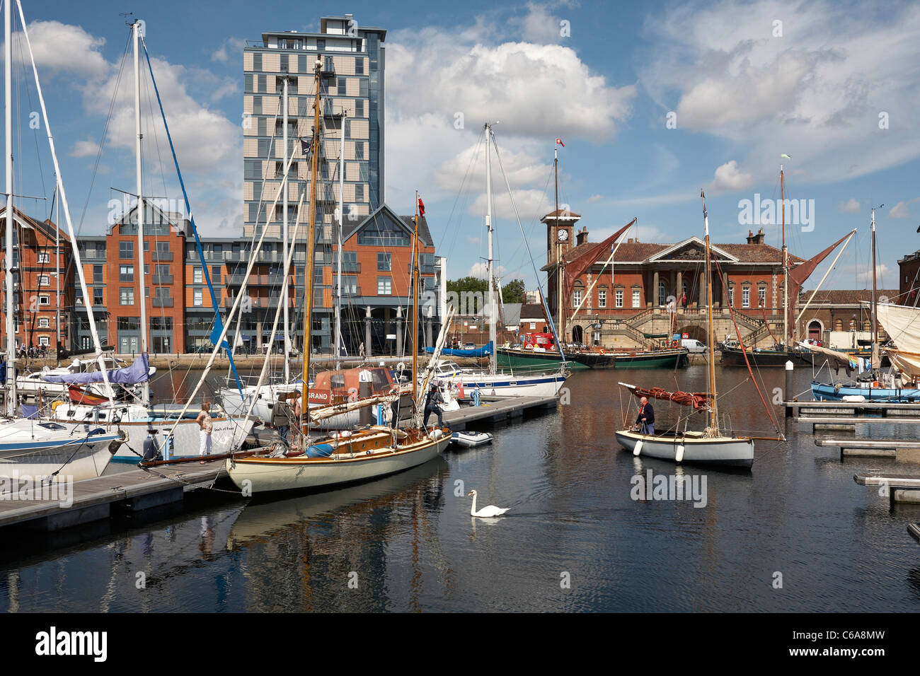 Grande-bretagne Angleterre Suffolk Ipswich Wherry Quayside l'Ancienne Douane Banque D'Images