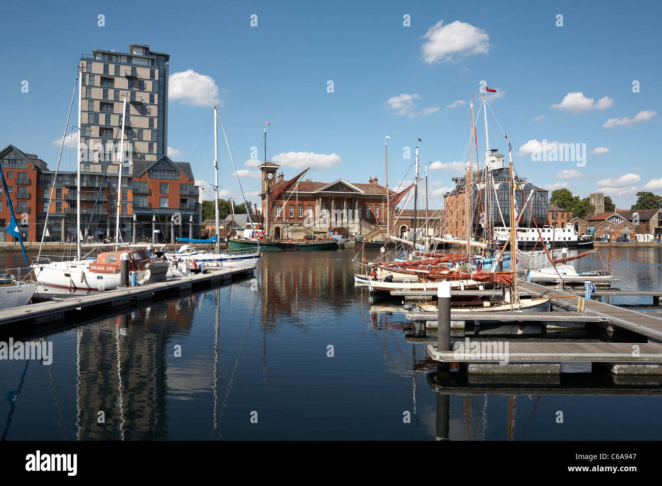 Grande-bretagne Angleterre Suffolk Ipswich Wherry Quayside l'Ancienne Douane Banque D'Images