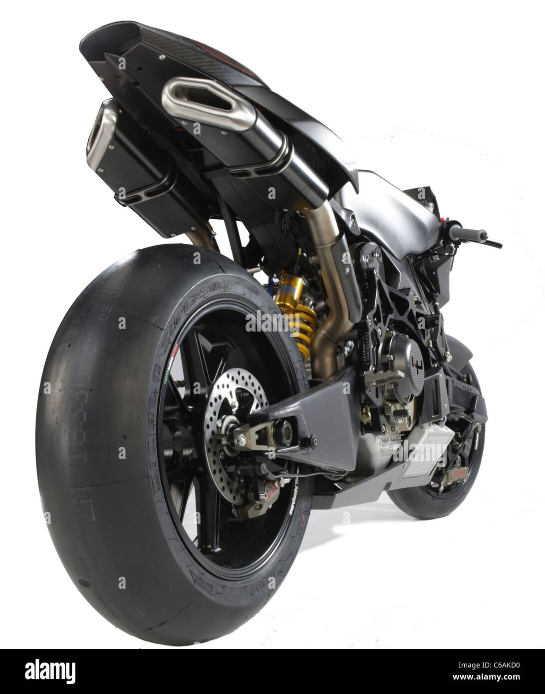La production la plus puissante moto dans le monde la toute dernière  machine de petit fabricant de motos italien Vyrus est appelé Photo Stock -  Alamy