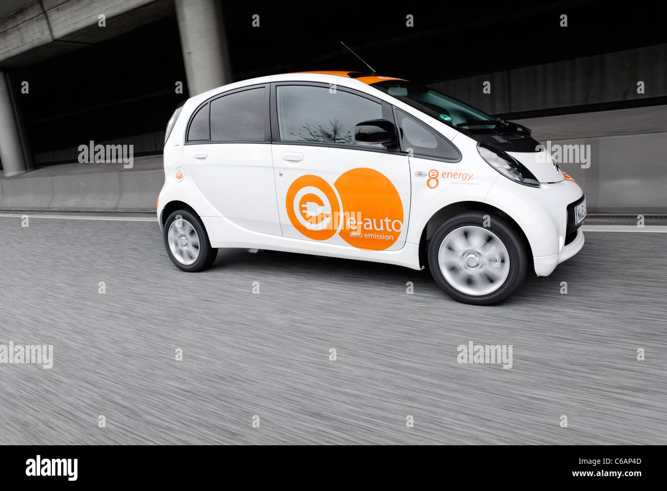 Premier produit de série, voiture électrique complète en Allemagne, la Citroën C-Zero Airdream, véhicule électrique E-voiture, Hambourg, Allemagne Banque D'Images