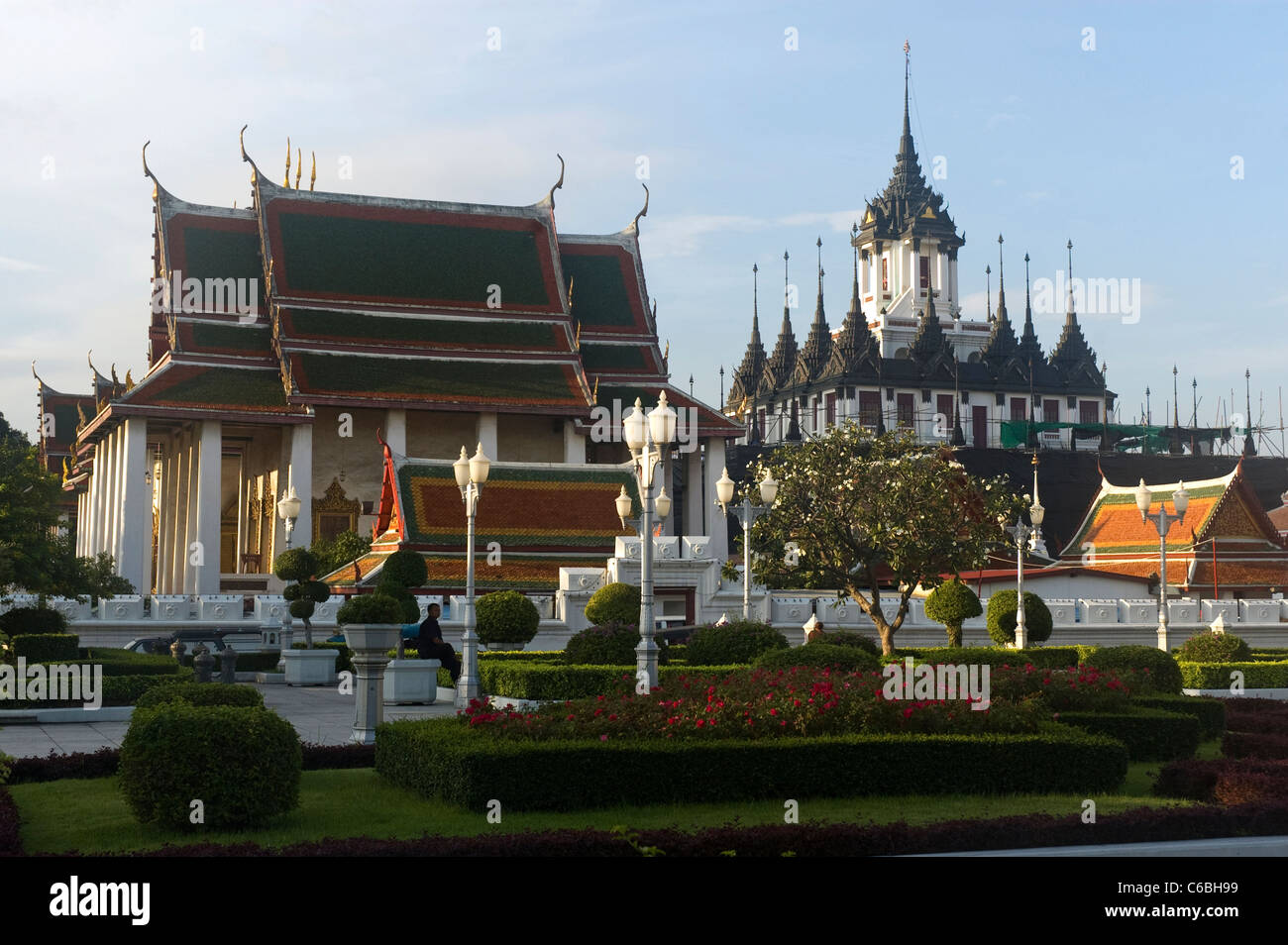 Thaïlande Bangkok Wat Ratchanadda Loha Prasat Banque D'Images