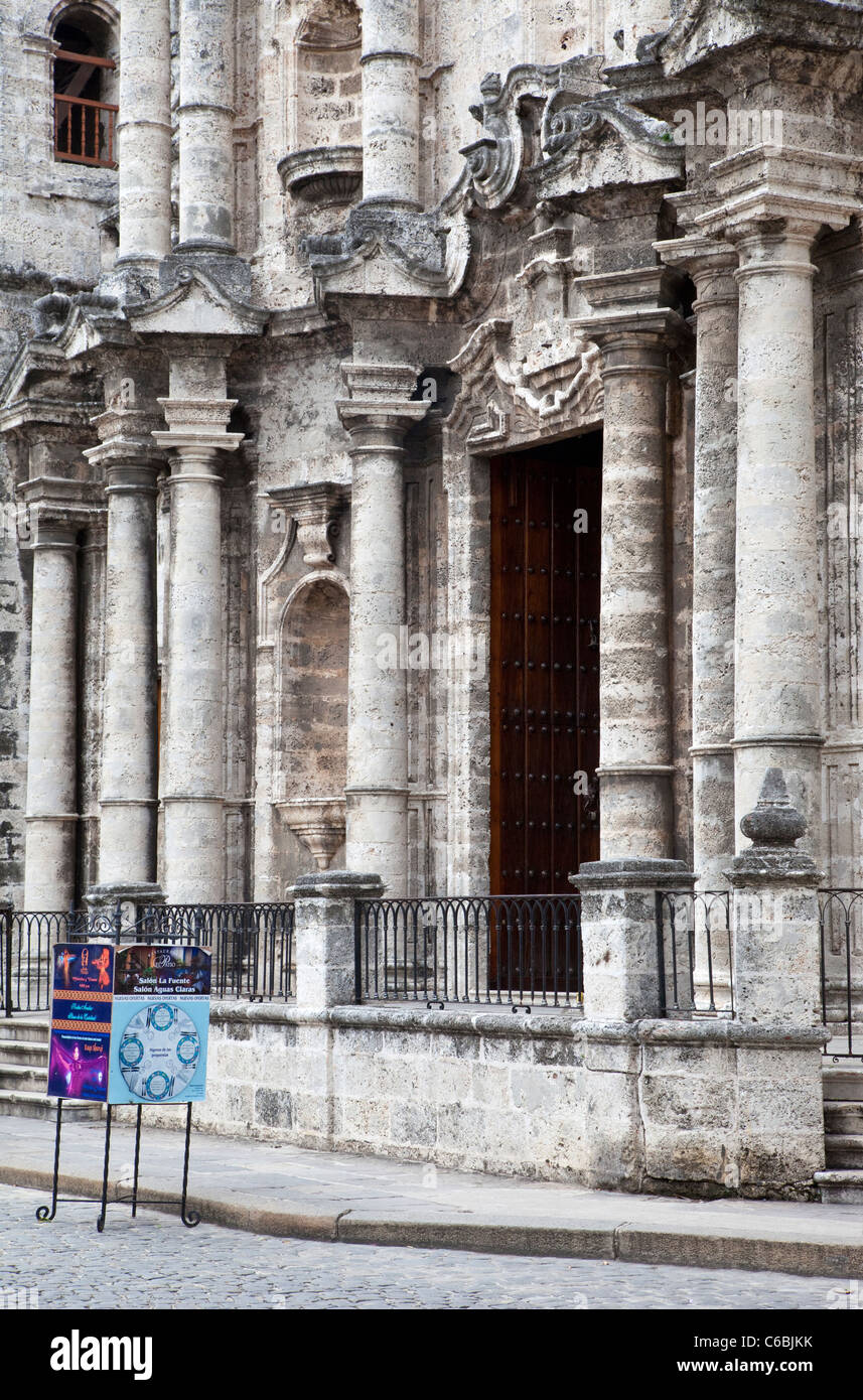 Cuba, La Havane. La Cathédrale de San Cristobal, la cathédrale de Saint Christophe, terminé 1777. Banque D'Images