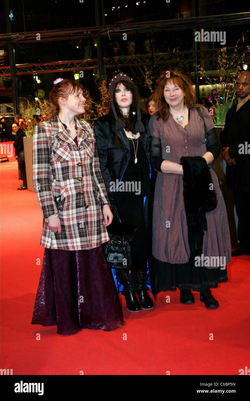Miss Ming, invité, Yolande Moreau au 60e Festival International du Film de Berlin (Berlinale) - 'Mammuth' premiere - Berlinale Banque D'Images