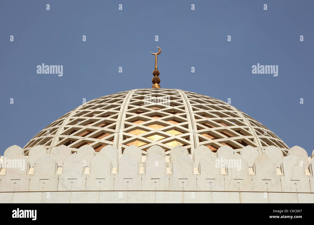 Coupole de la Grande Mosquée de Muscat, Oman Banque D'Images