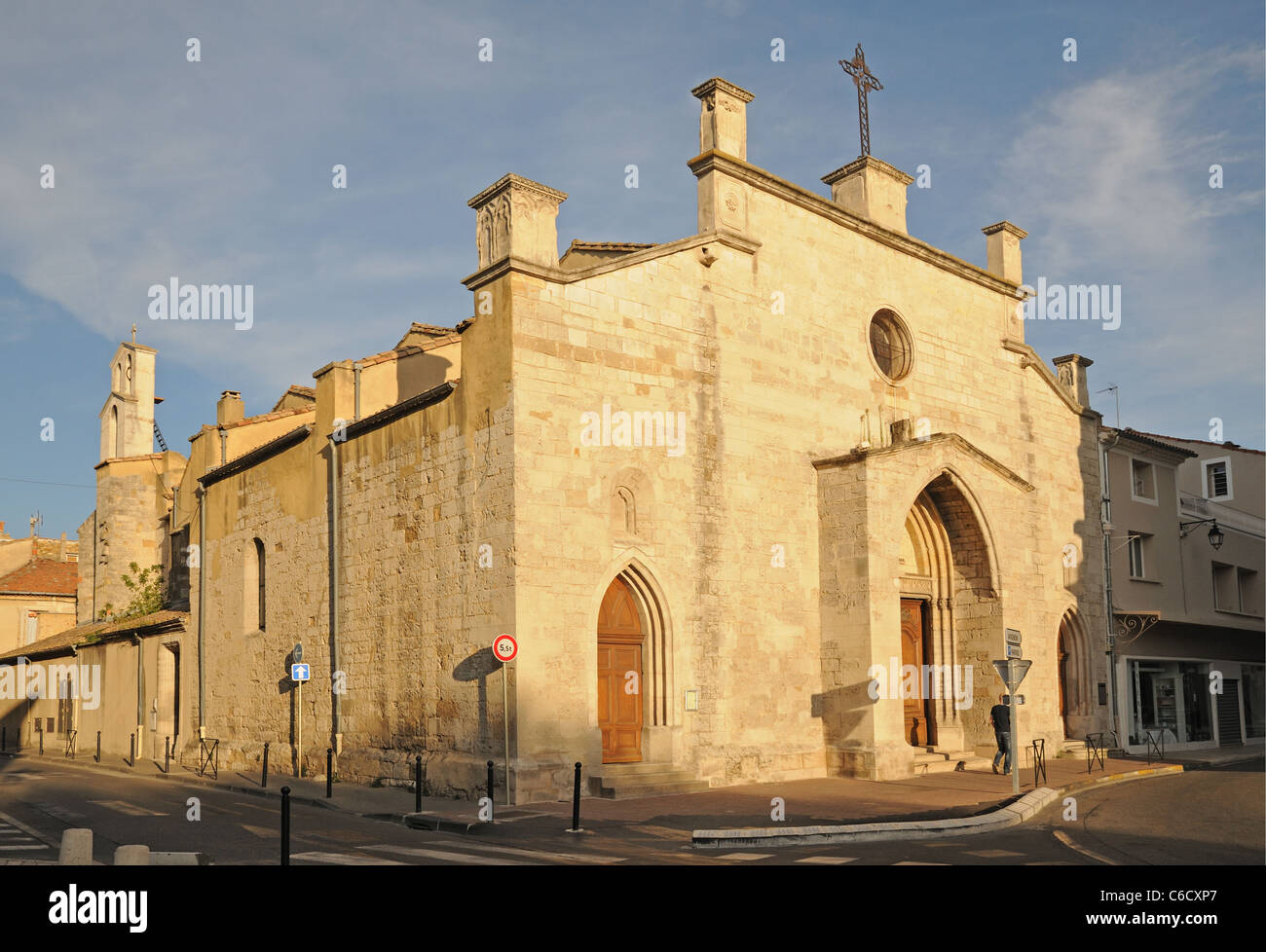 Église médiévale Saint Florent sur Rue Pourtoutes à Orange France Banque D'Images