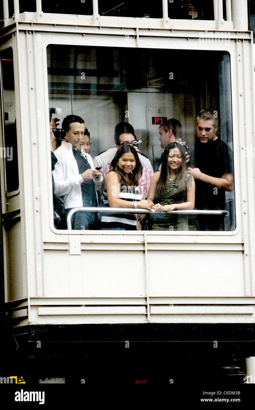 Charice Pempengco Charice aka fait la promotion de son premier album 'Charice' au Eaton Centre Indigo librairie avec un ventilateur et d'accueil Banque D'Images