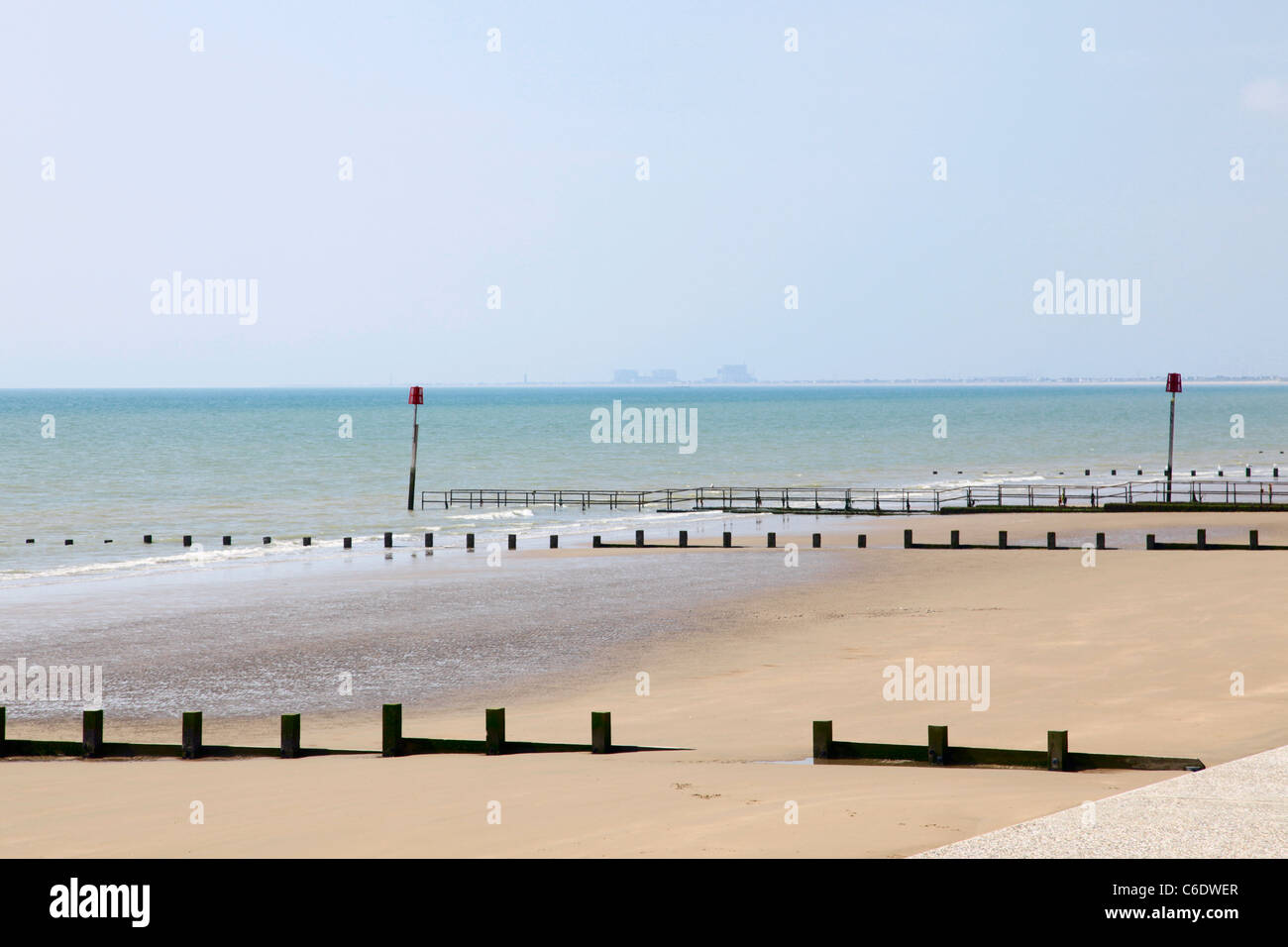 Plage de sable à Dymchurch Kent Banque D'Images