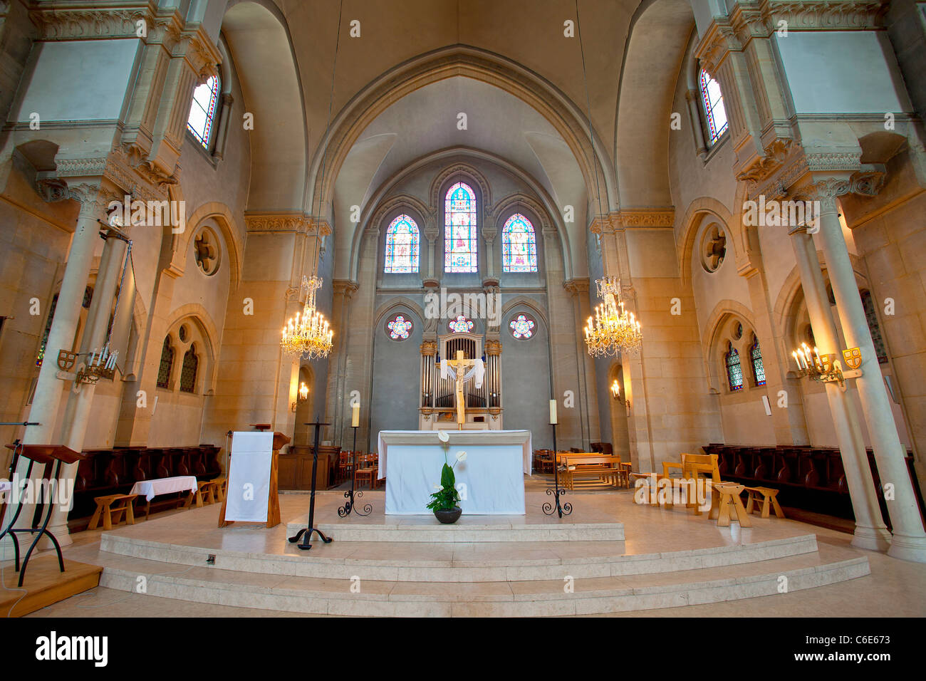 Europe, France, Yvelines (78), Rambouillet, l'église Saint Lubin Banque D'Images