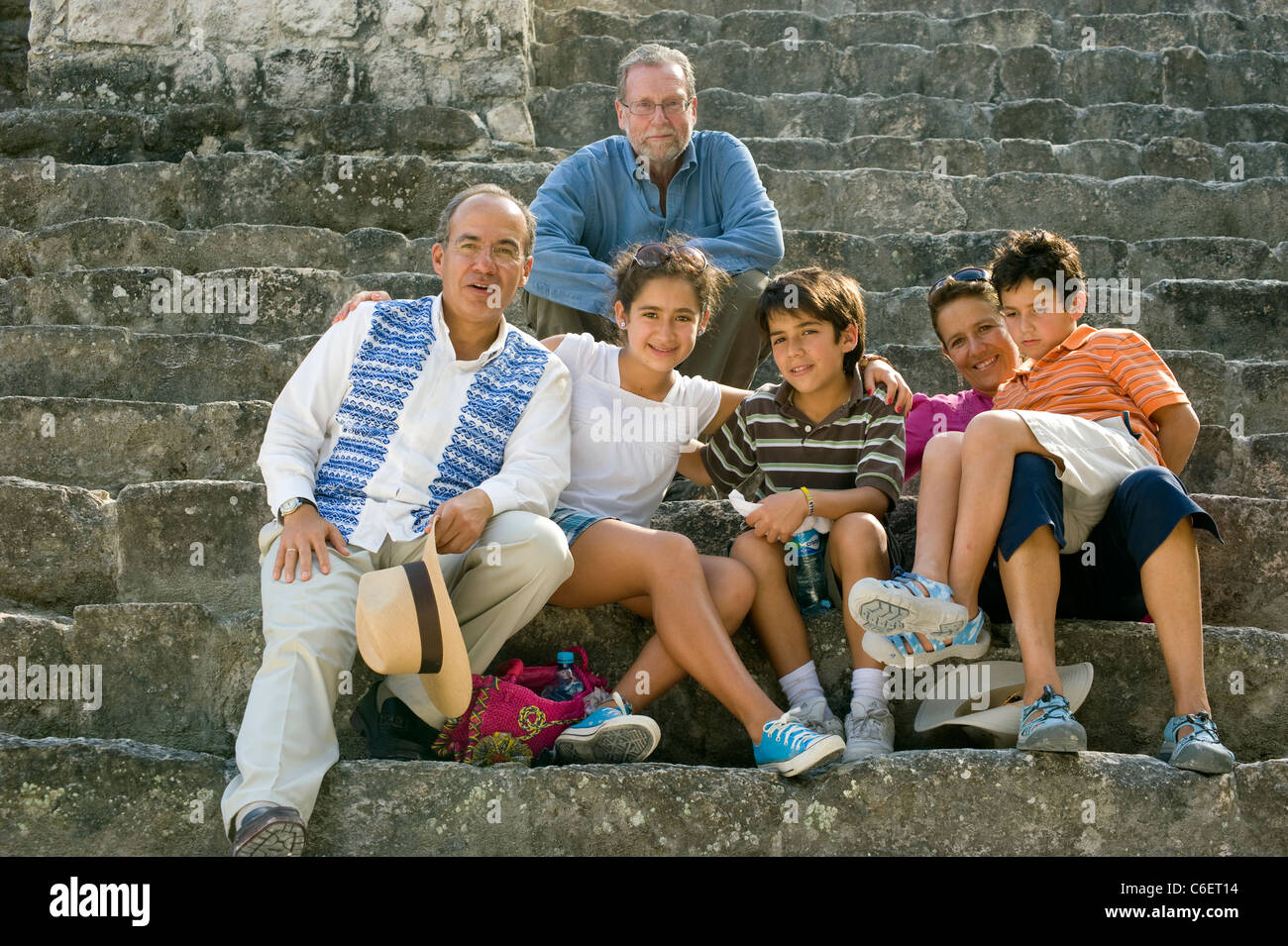 Peter Greenberg avec le président Calderon et à la famille sur les mesures de Calakmul Banque D'Images