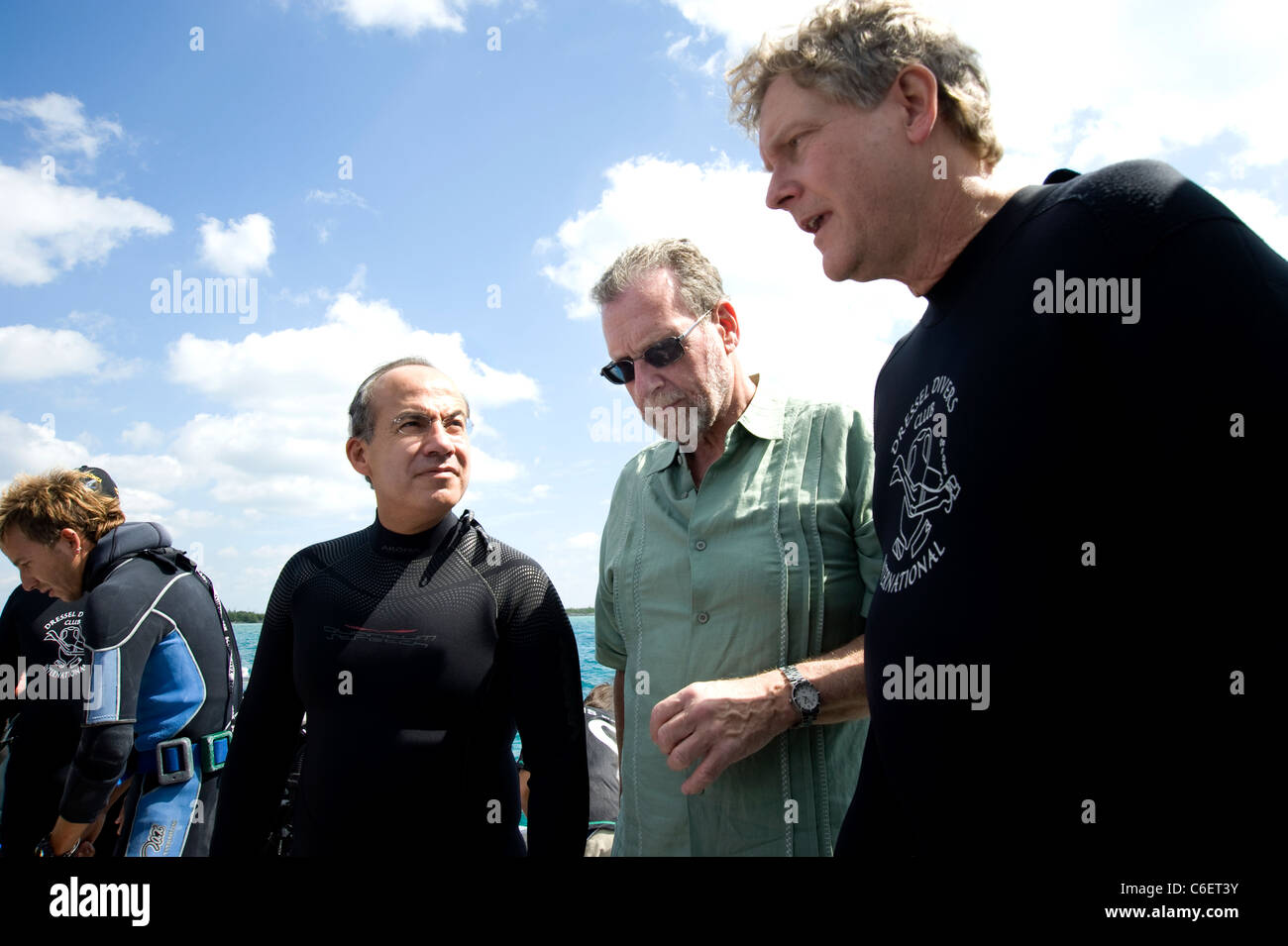 Le Président Felipe Calderon du Mexique avec Peter Greenberg et directeur John Feist Banque D'Images