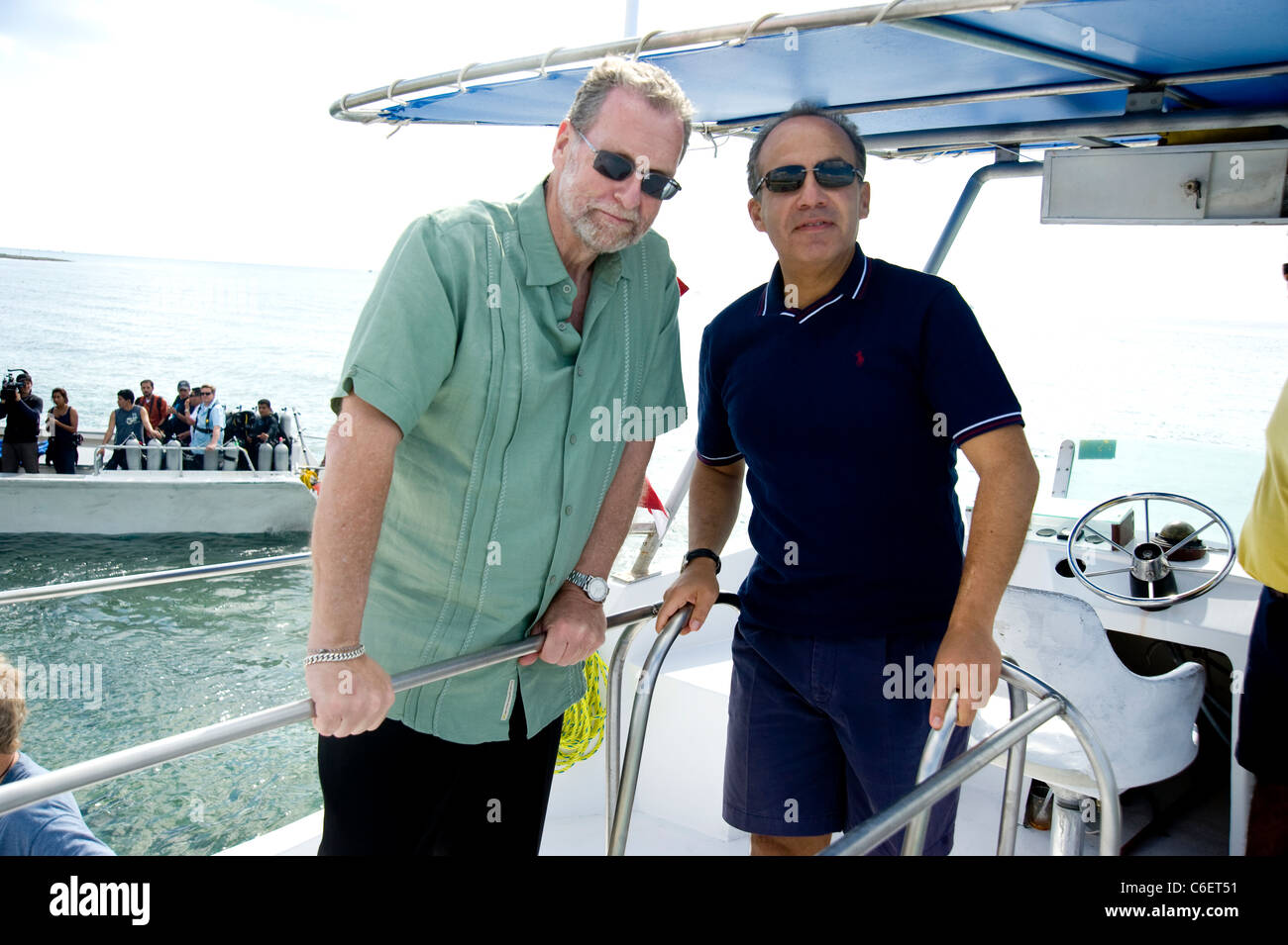 Peter Greenberg avec le Président Felipe Calderon du Mexique Banque D'Images