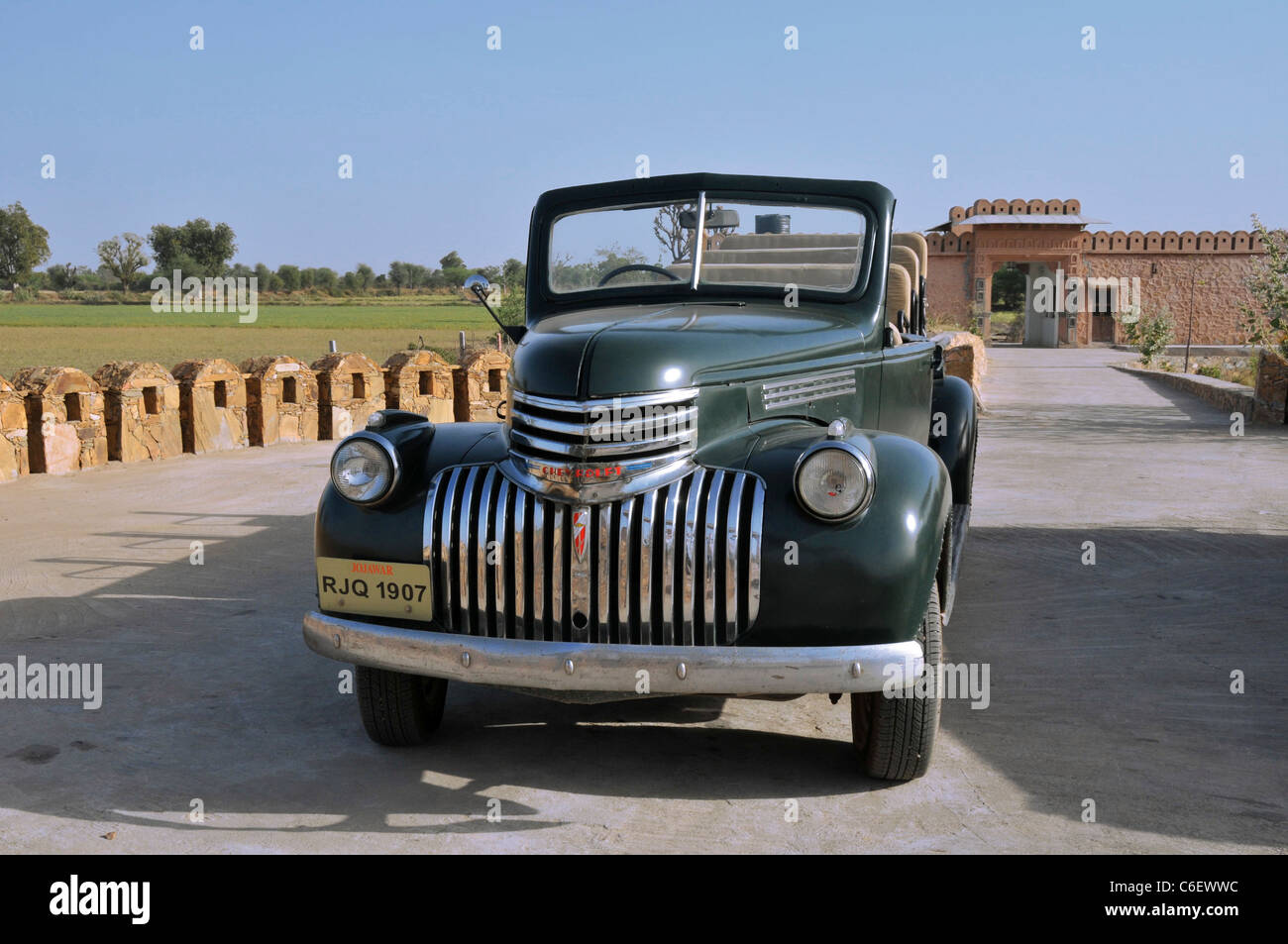 Chevrolet Vintage Jojawar le Rajasthan en Inde Banque D'Images