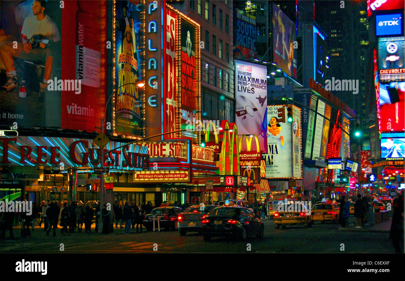 Néons nyc Banque de photographies et d’images à haute résolution Alamy