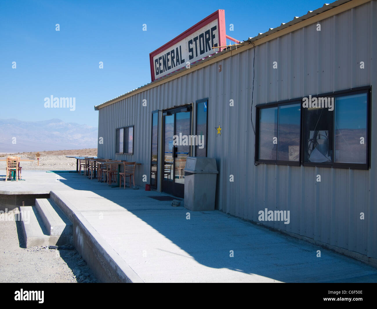 Magasin général, Panamint Springs, Death Valley, California, USA Banque D'Images