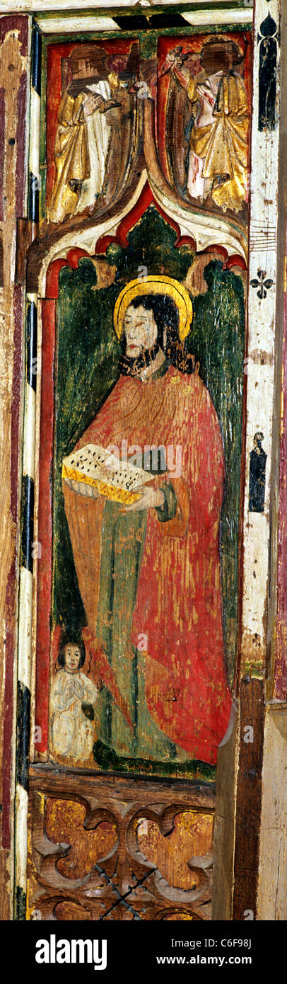 Morston, Norfolk. Jubé, saint Matthieu, l'un des quatre évangélistes Evangéliste Apôtre Apôtres 15e siècle médiéval Banque D'Images