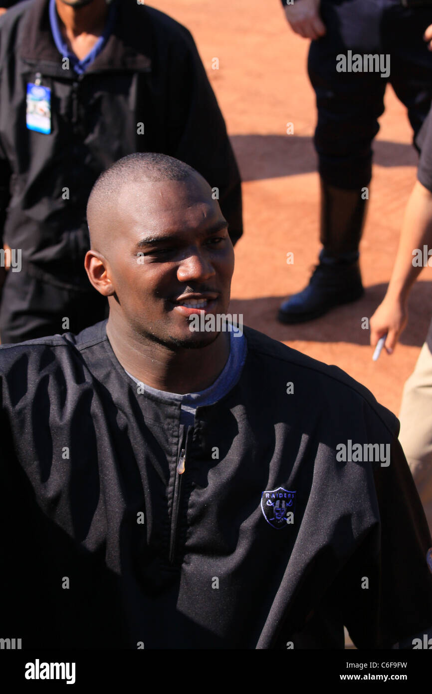 JaMarcus Russell a échoué, ancien premier tour, # 1 dans l'ensemble, le projet d'aller chercher de l'Oakland Raiders Banque D'Images