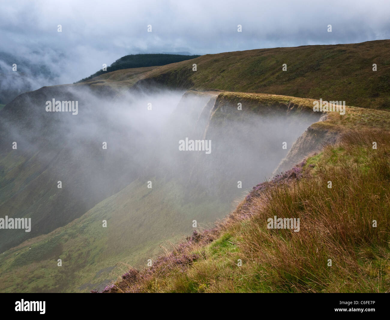 Ascenseurs Nuage des falaises de Craig, Maesglase dans l'extérieur Dinas Mawddwy Collines Dyfi, Snowdonia, le Nord du Pays de Galles Banque D'Images