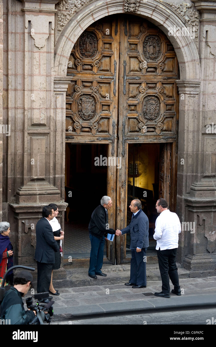 Le Président Calderón et Peter Greenberg tour Morelia Banque D'Images