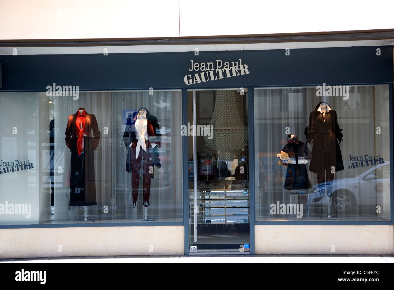 Jean Paul Gaultier store à Genève Photo Stock - Alamy