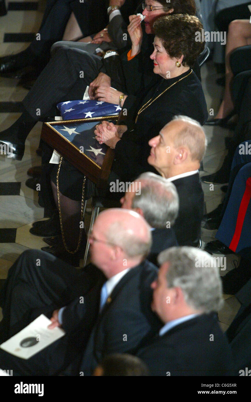 Le membre du Congrès John Murtha's widow Joyce Murtha à un service commémoratif pour la fin de l'Alabama Rempl. John Murtha dans Statuary Hall Banque D'Images