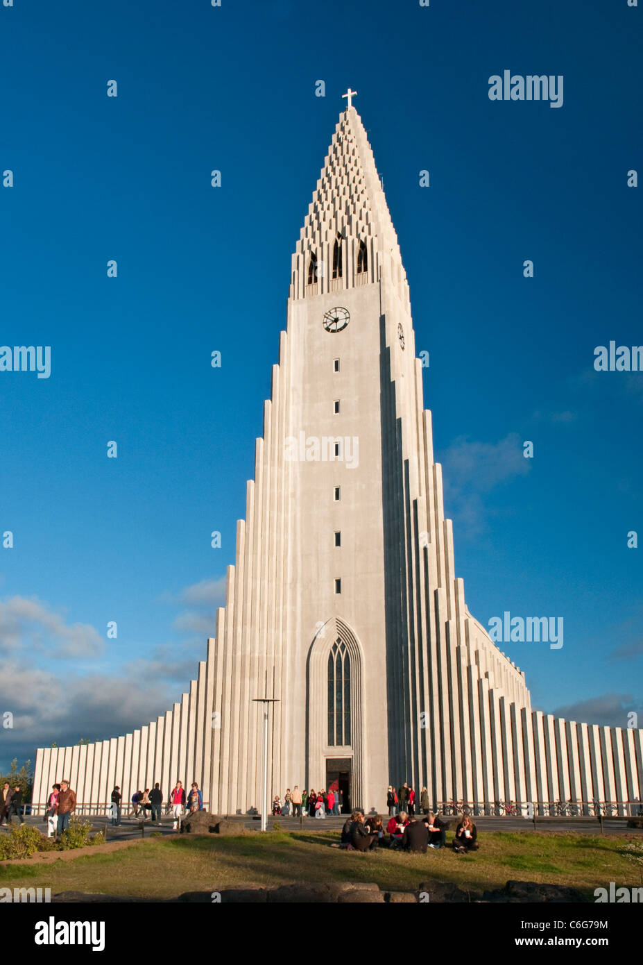 L'église Hallgrimskirkja en Islande Reykjavik Banque D'Images