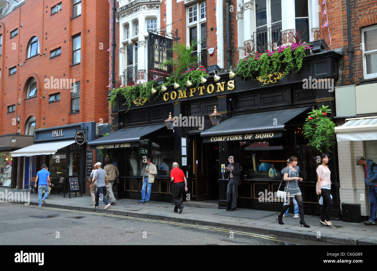 Comptons pub, Old Compton Street, Soho, Londres, Angleterre, Royaume-Uni Banque D'Images