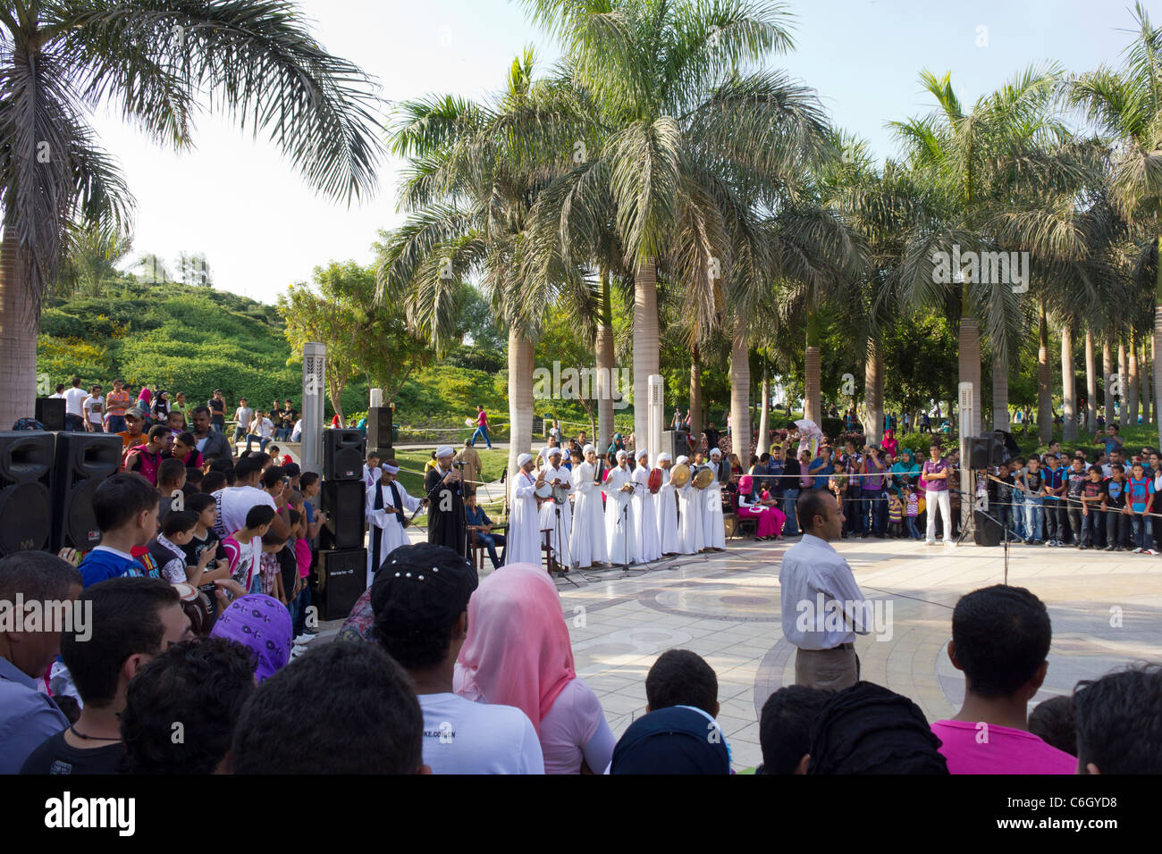 Les concerts de musique à al-Azhar Park, célébration de l'Aïd al-Fitr, marquant la fin du Ramadan, Le Caire, Egypte Banque D'Images