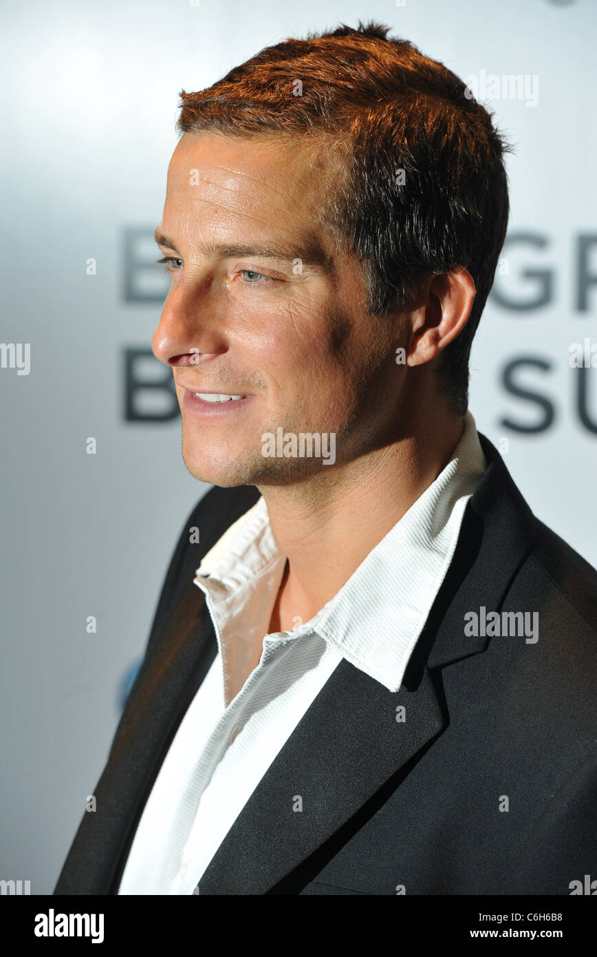 Bear Grylls Bear Grylls : survivant né - TV premiere tenue à l'Empire Leicester Square. Londres, Angleterre - 26.04.10 Banque D'Images