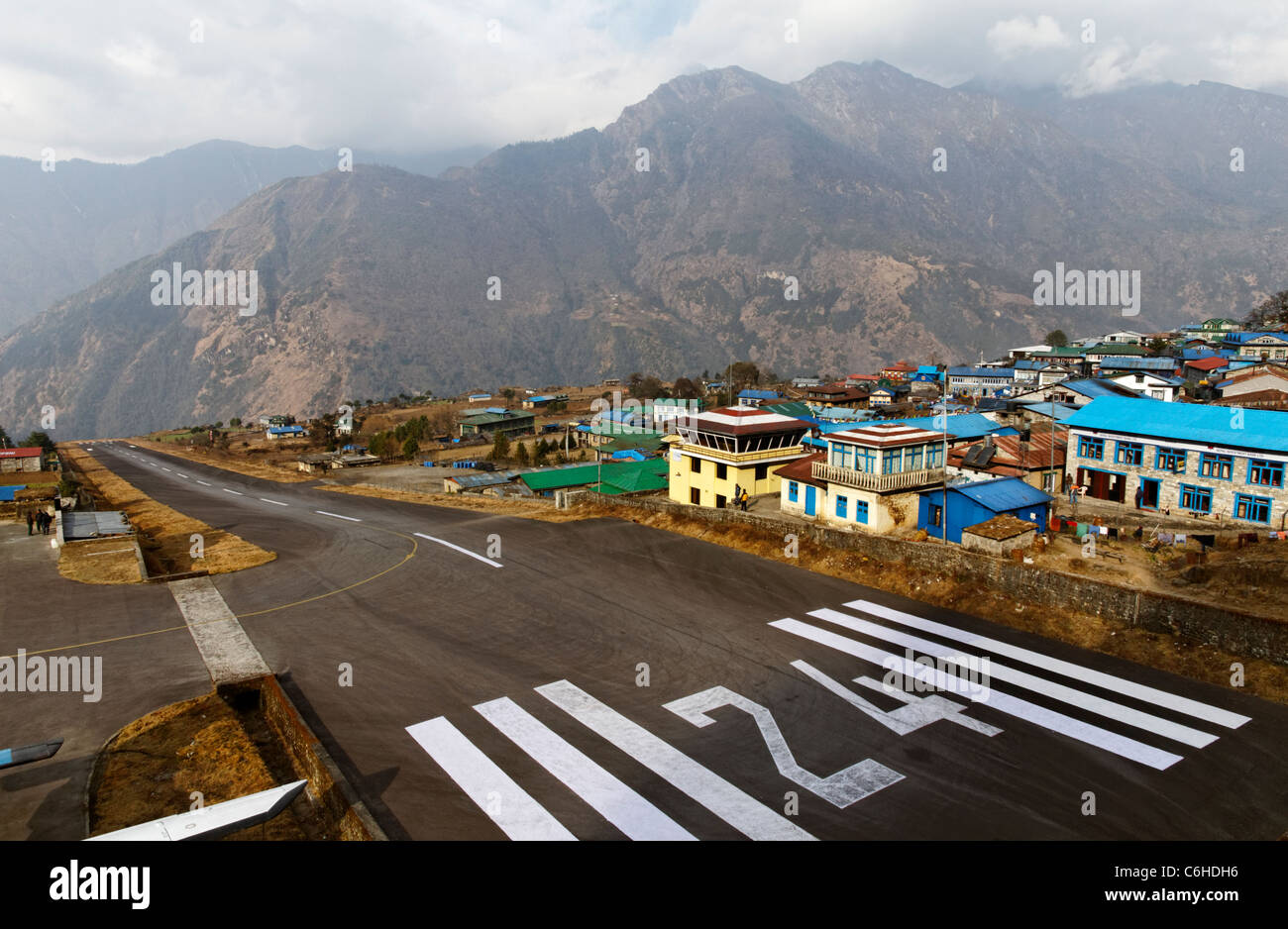 L'aéroport de Lukla dans l'Himalaya, Népal Banque D'Images