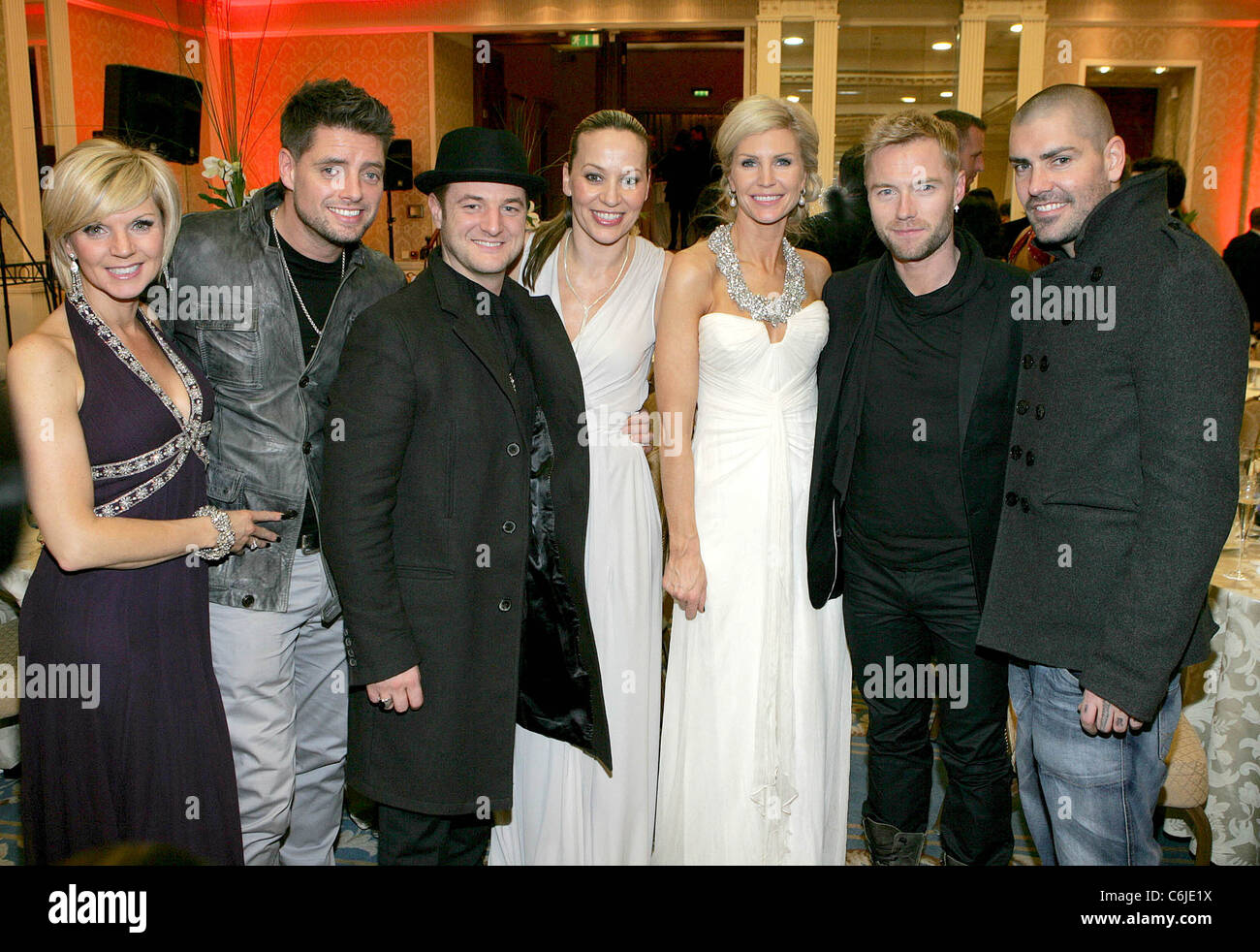 Lisa Duffy, Keith Duffy, Mikey Graham, Karen Graham , Yvonne Keating, Irlande prix Femme le plus élégant de Winne, Ronan Keating Banque D'Images