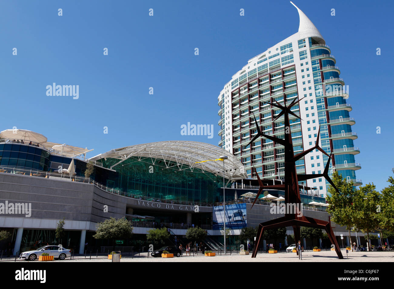 Le Centro Vasco da Gama Vasco da Gama (centre commercial) au Parque das Nações (Parc des Nations) à Lisbonne, Portugal. Banque D'Images