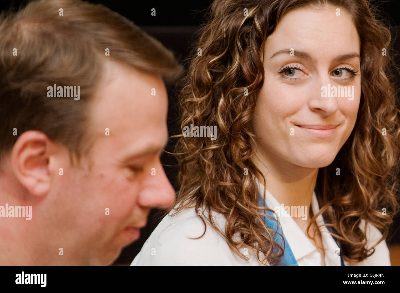 Andy Hunt et Amy Williams, qui a remporté la première médaille d'or aux Jeux Olympiques d'hiver individuel pour les femmes de skeleton Olympique Britannique Banque D'Images