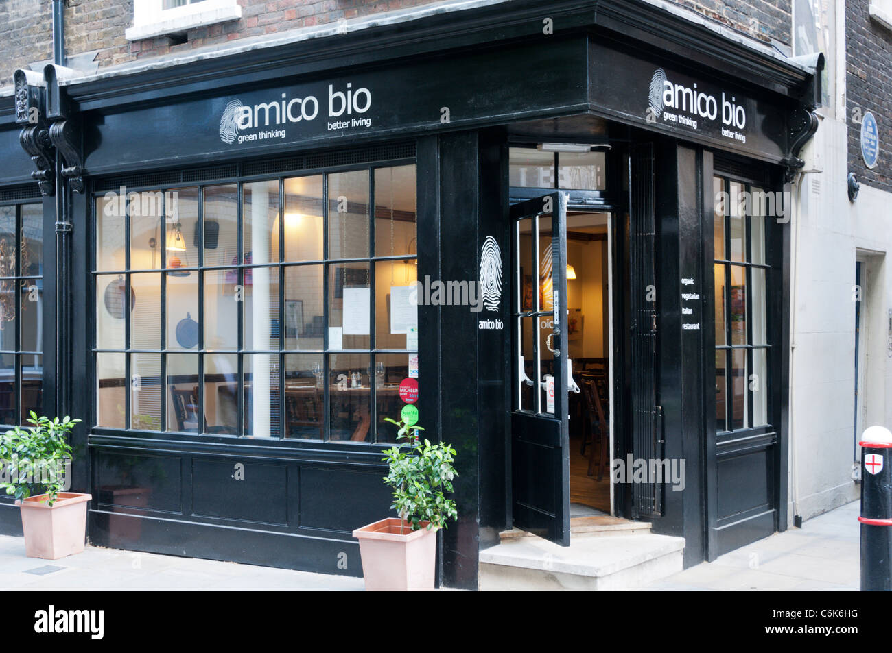 Amico Bio Organic vegetarian restaurant Italien Banque D'Images