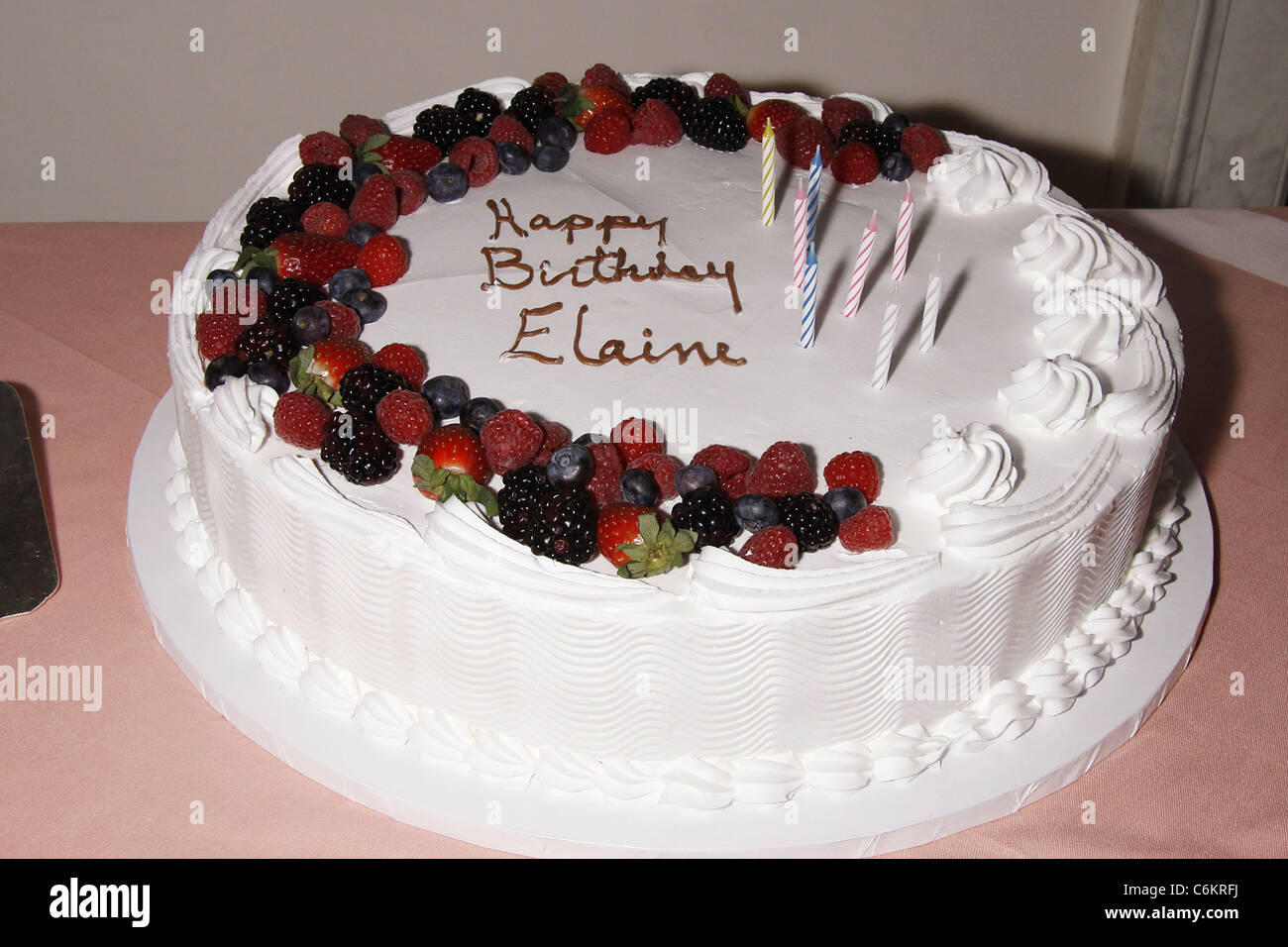 Elaine Stritch Gateau Anniversaire Elaine Stritch 85e Anniversaire De La Celebration Au Cafe Carlyle De New York Usa 02 02 10 Photo Stock Alamy Elaine Stritch Gateau Anniversaire Elaine Stritch 85e Anniversaire De La Celebration Au Cafe Carlyle De New York Usa 02 02 10 Photo Stock Alamy