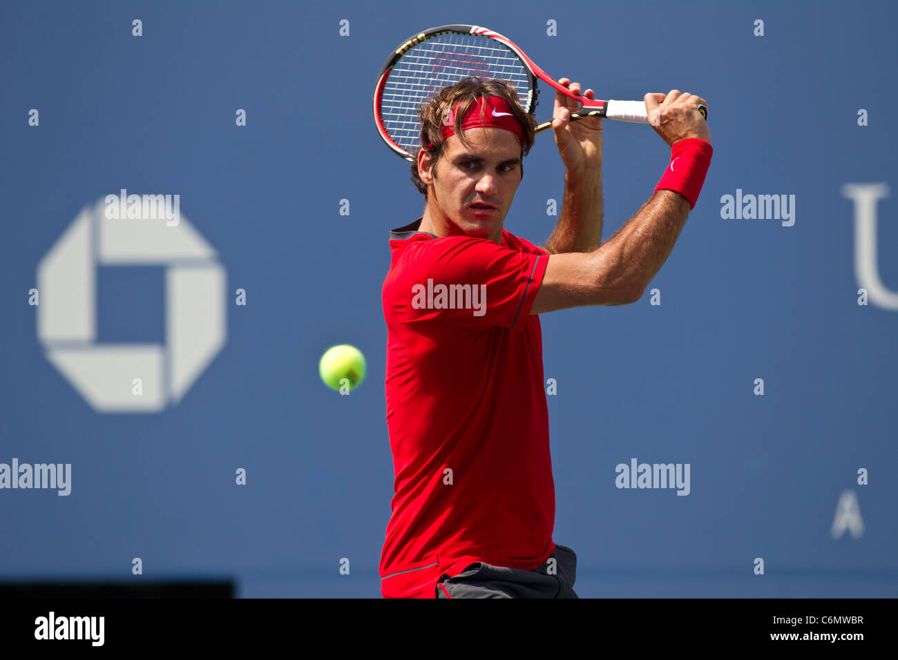 Roger Federer (SUI) de la compétition à l'US Open de Tennis 2011. Banque D'Images