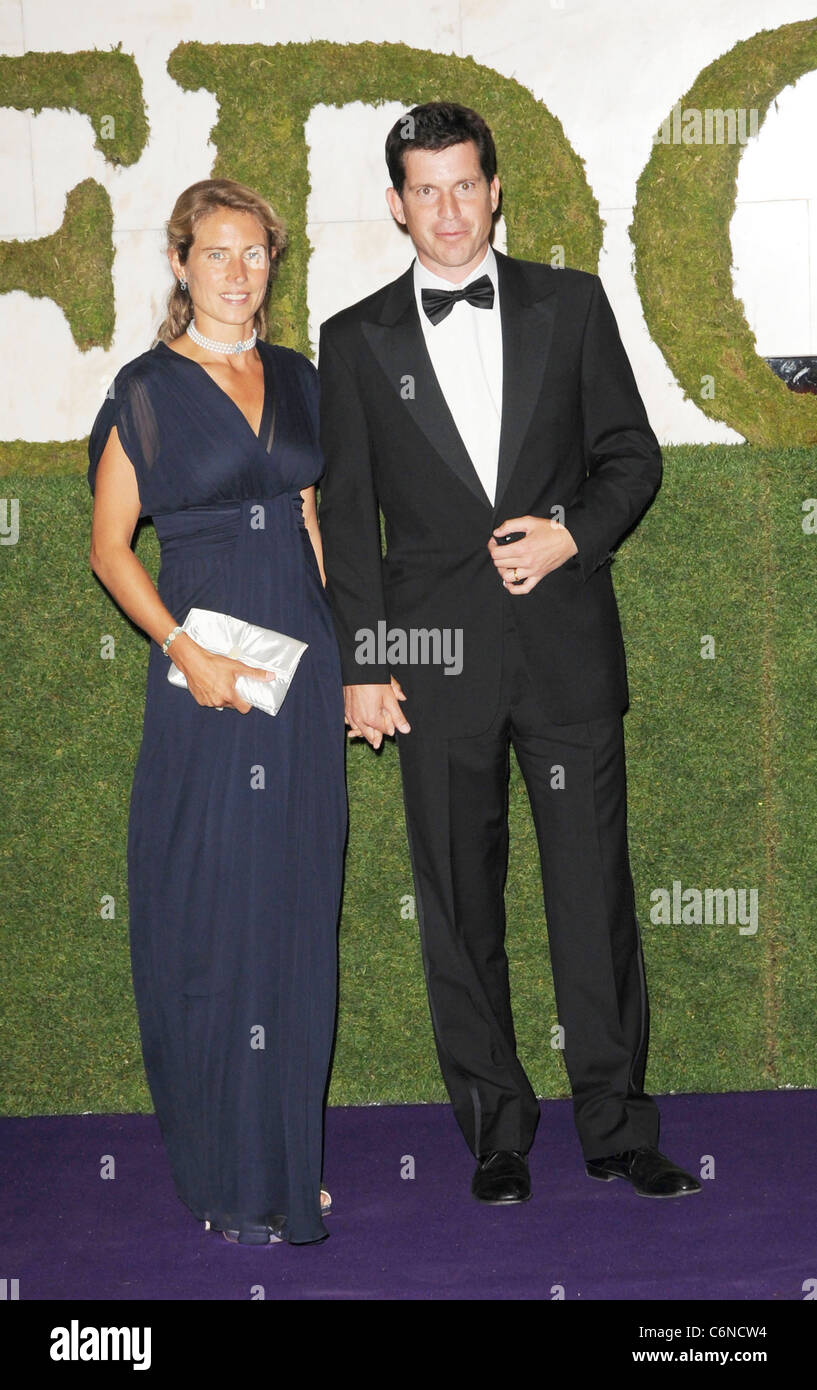 Tim Henman et sa femme Lucy Heald participant à la Wimbledon 2010 Dîner de gala à l'Hôtel Intercontinental de Londres, Londres Banque D'Images