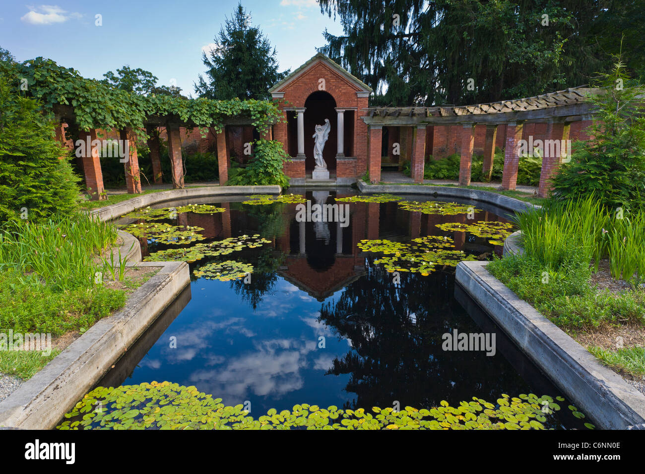 Jardins de l'hôtel Vanderbilt Lieu historique national dans la vallée de l'Hudson dans la région de Hyde Park, New York Banque D'Images