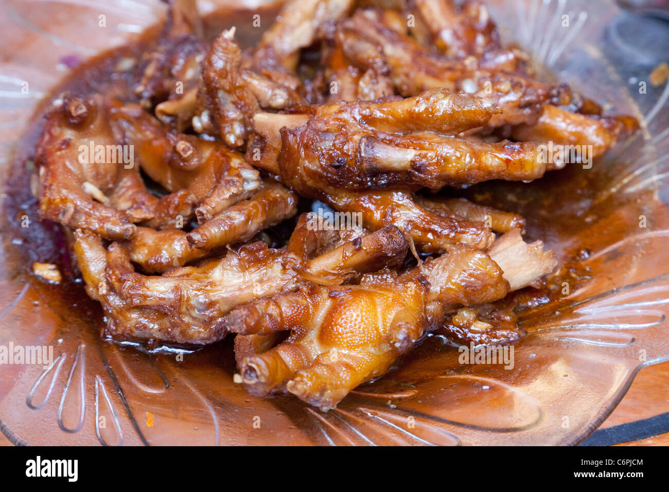 Poêlée de poulet grillé / pieds Banque D'Images