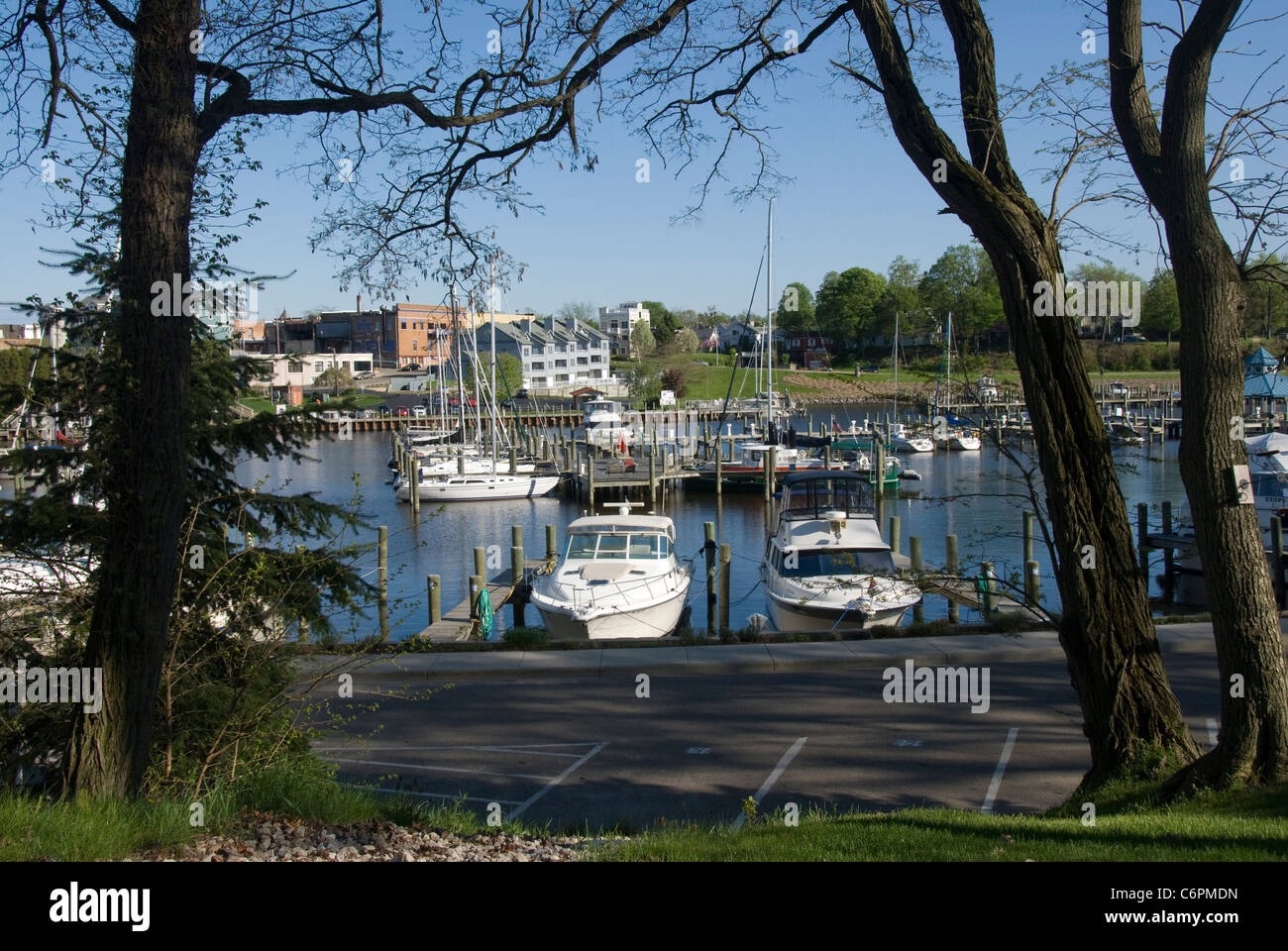 Bateaux amarrés dans la Marina, Southport, Michigan, USA Banque D'Images