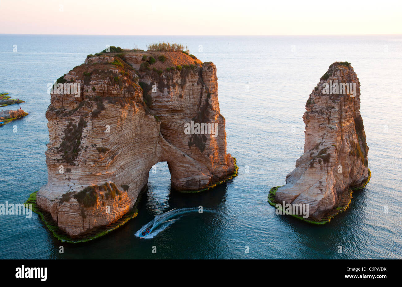 Pigeon Rocks. Beyrouth, Liban Banque D'Images