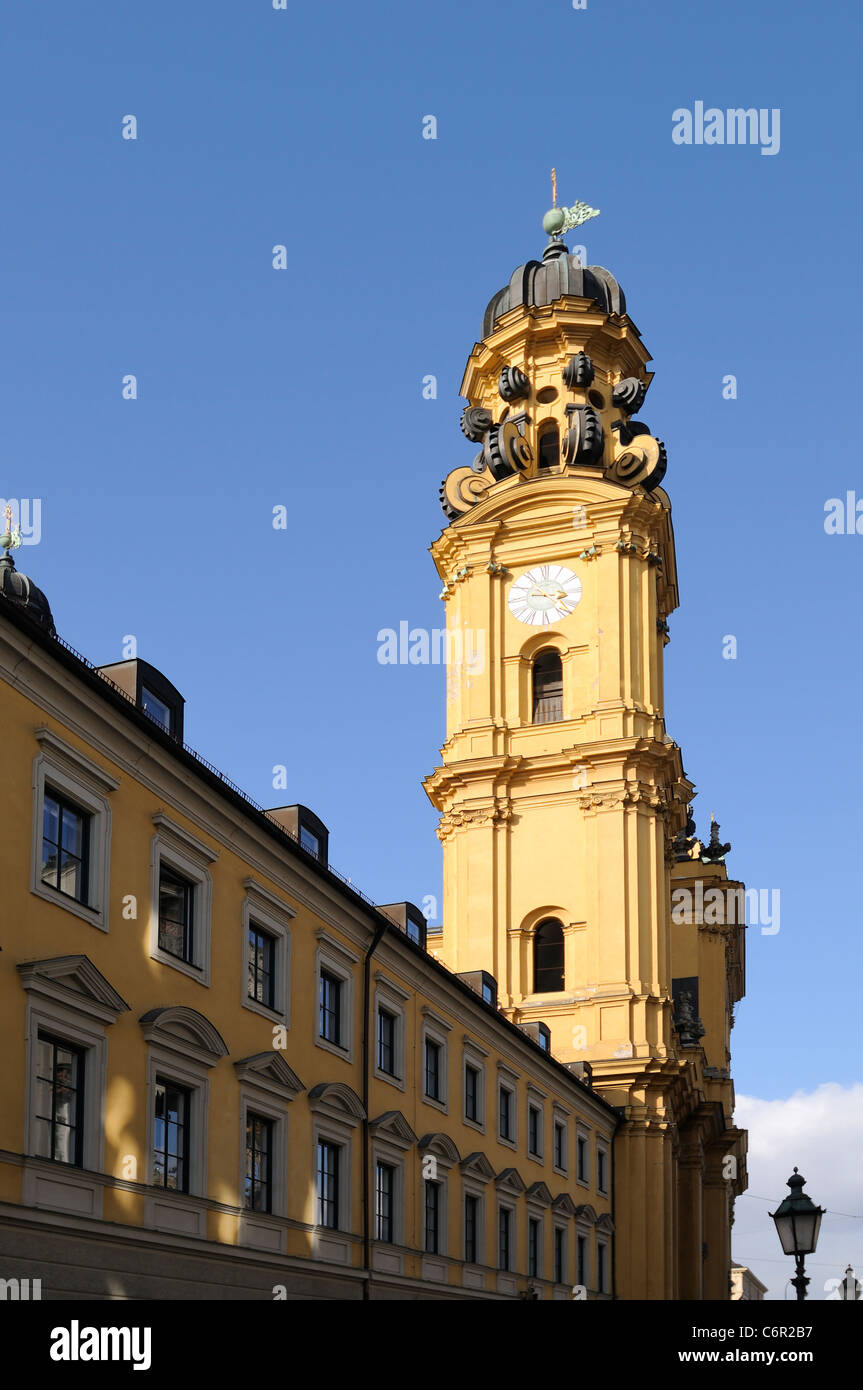 Église Saint Kajetan (Theatinerkirche), Munich, Bavière, Allemagne Banque D'Images