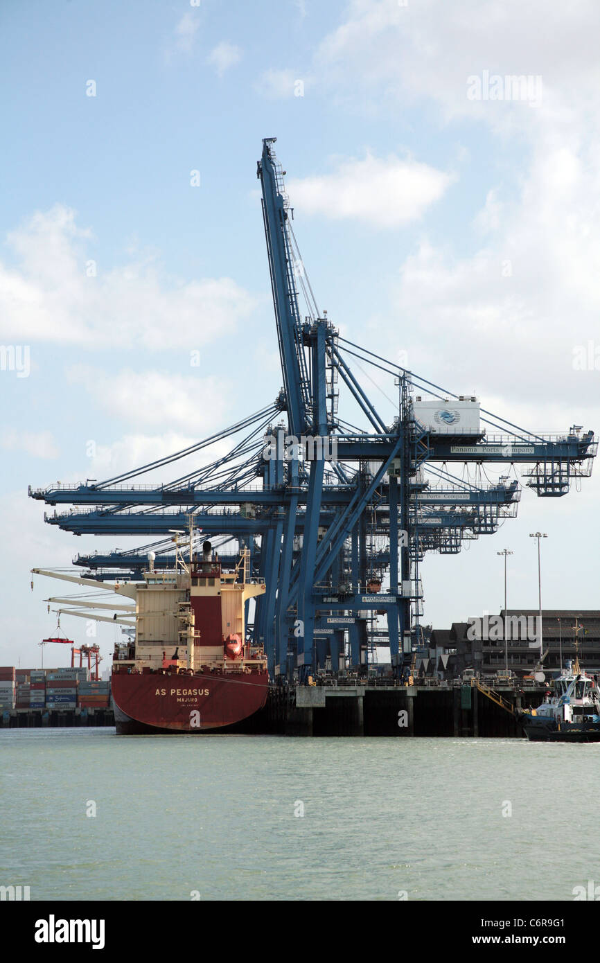 Les Ports de Panama Société à Balboa, sur l'entrée pacifique du Canal de Panama. Banque D'Images
