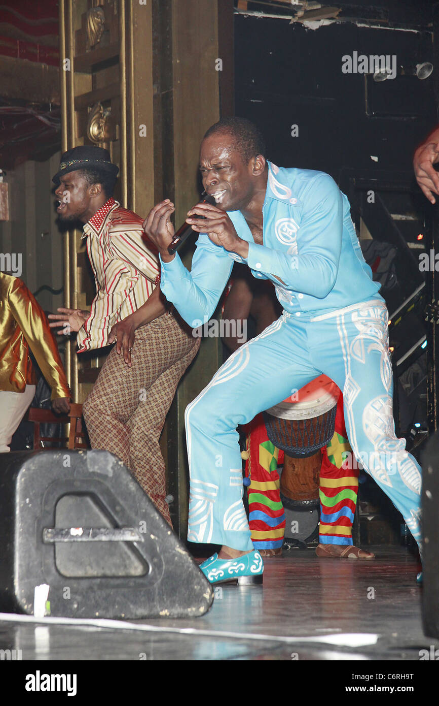 Participation à la Sahr Ngaujah 2010 Village Voice prix OBIE, honorant le meilleur de Broadway, qui s'est tenue au Webster Hall. New York Banque D'Images