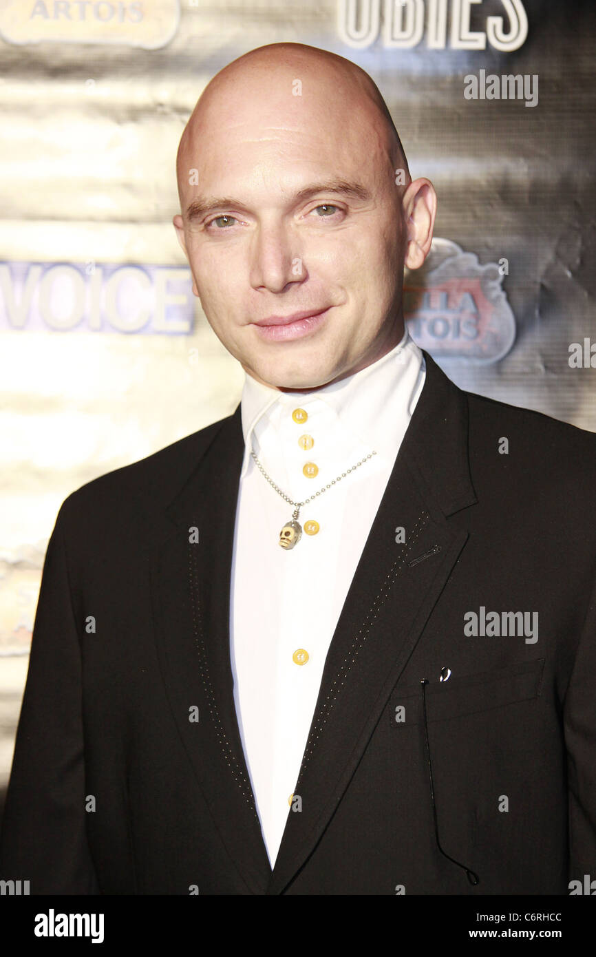 Michael Cerveris participant à la 2010 Village Voice prix OBIE, honorant le meilleur de Broadway, qui s'est tenue au Webster Hall. Nouveau Banque D'Images