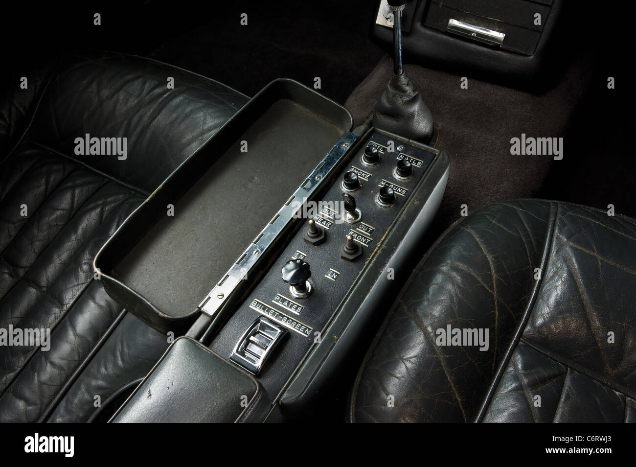 L'iconique de James Bond Aston Martin DB5 disponibles à la vente pour la première fois de l'histoire James Bondâ€™Aston Martin DB5 aussi motivé Banque D'Images