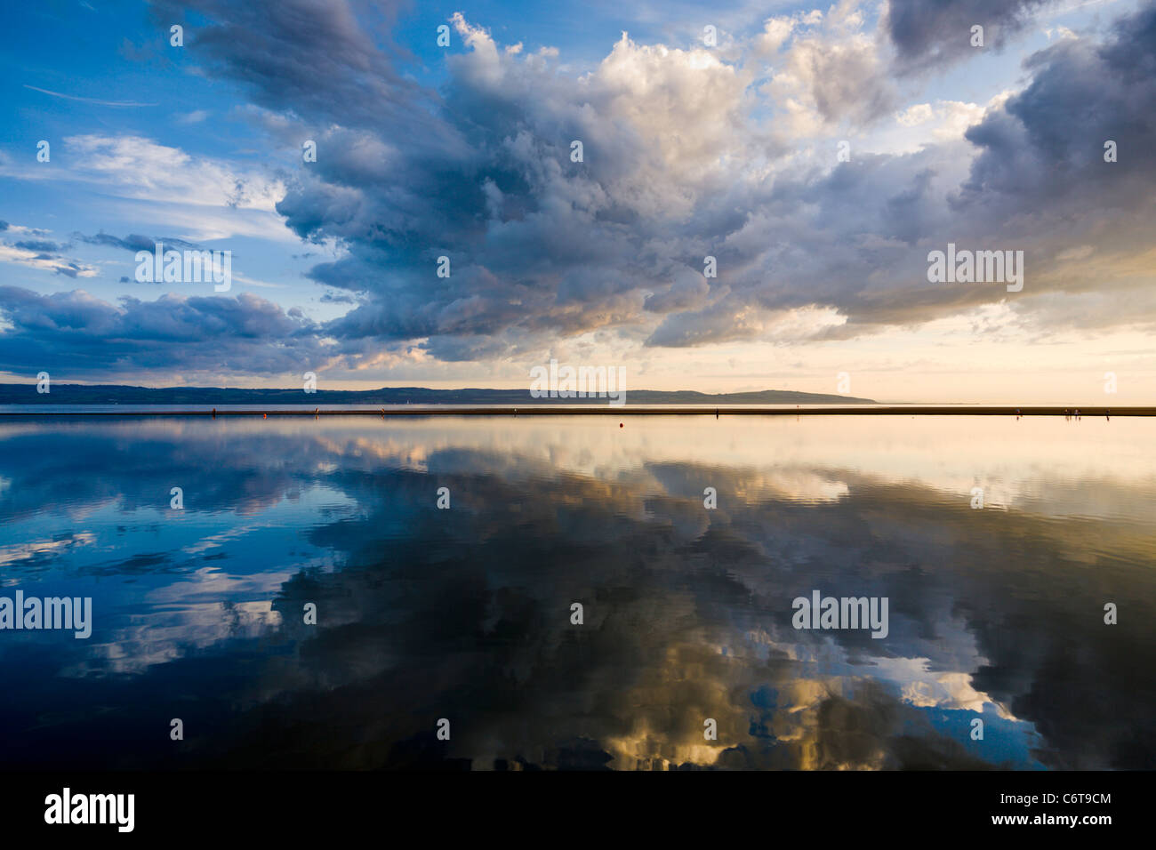 Lumière du soir à West Kirby, Wirral, Angleterre Banque D'Images