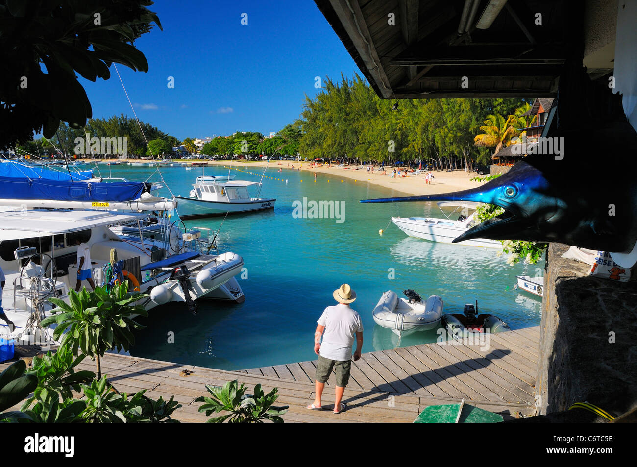 La plage et la baie de Grand Baie, Rivière du Rempart, Ile Maurice